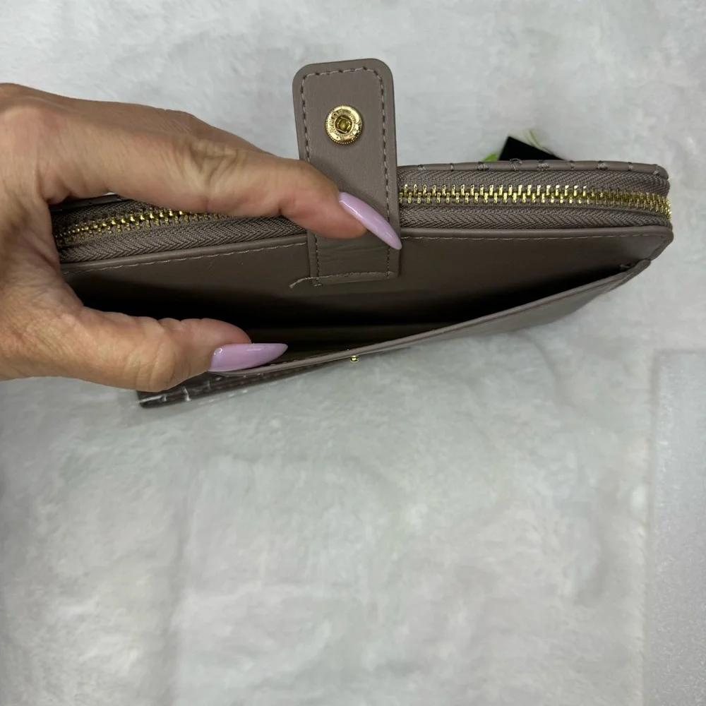 Badgley Mischka Long Taupe Wallet with Phone Pocket & Wrislet - Picture 3 of 8